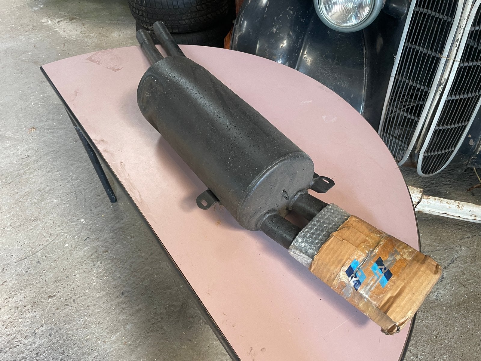 2x BMW E34 525i Hartge einddemper uniek nieuw nieuwstaat, Auto-onderdelen, Uitlaatsystemen, Ophalen, Nieuw, BMW