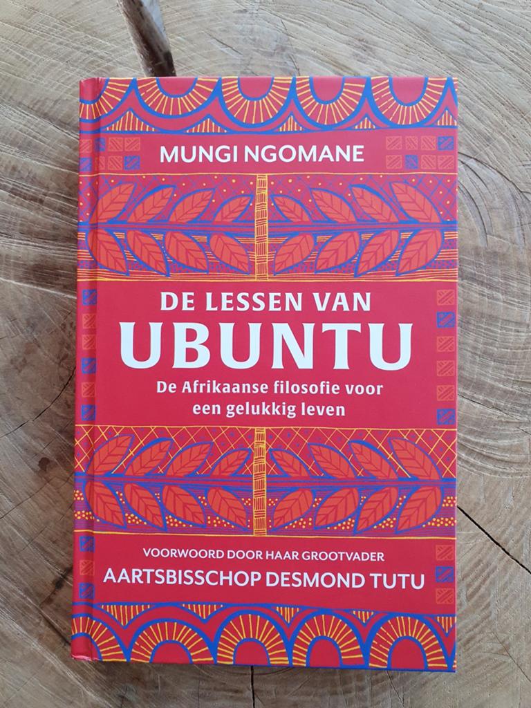 Mungi Ngomane - De lessen van Ubuntu, Boeken, Achtergrond en Informatie, Spiritualiteit algemeen, Ophalen of Verzenden, Zo goed als nieuw