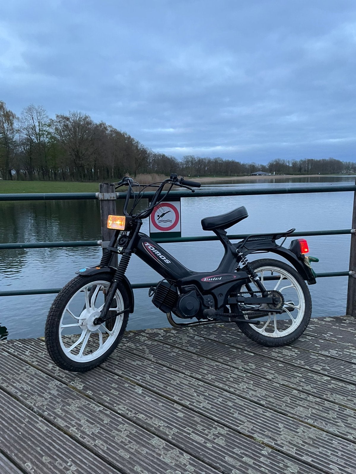 Tomos GEZOCHT!!! € 200-400, Ophalen, Zo goed als nieuw, Standard