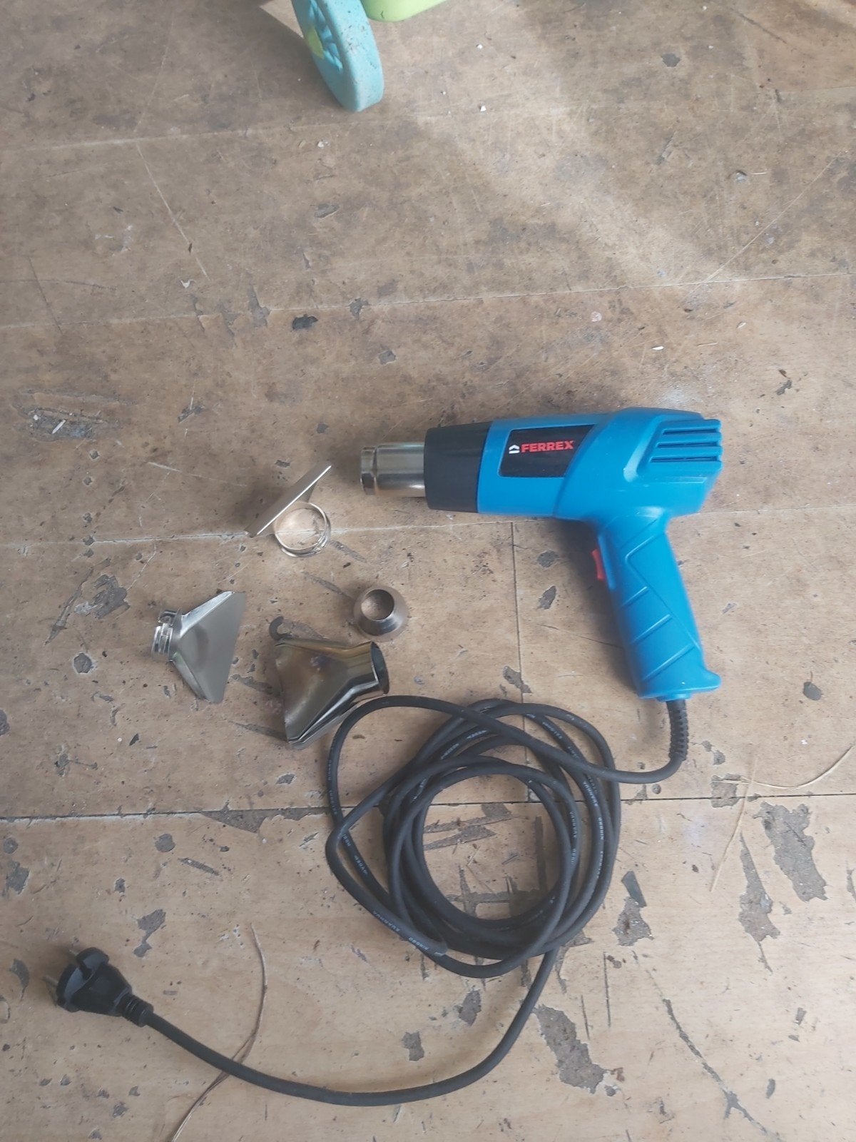 Ferrex heteluchtpistool 2000W met opzetstukken, Ophalen, Gebruikt