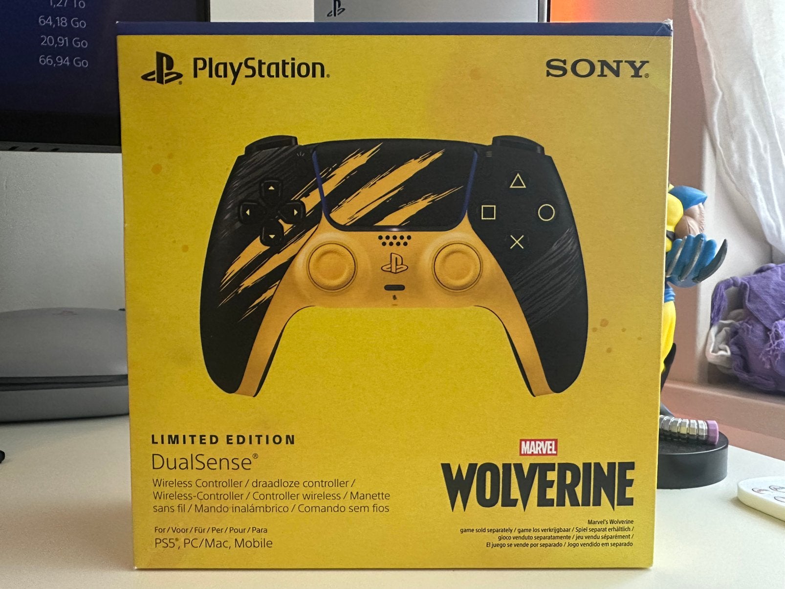 DualSense Wolverine Yellow for Ps5. New and Sealed., PlayStation 5, Nieuw, Ophalen of Verzenden, Controller