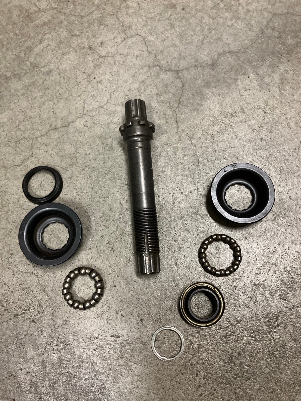 Shimano Selecta/Adamas AX II bottom bracket/trapas vintage, Ophalen of Verzenden, Zo goed als nieuw, Crankstel of Pedalen