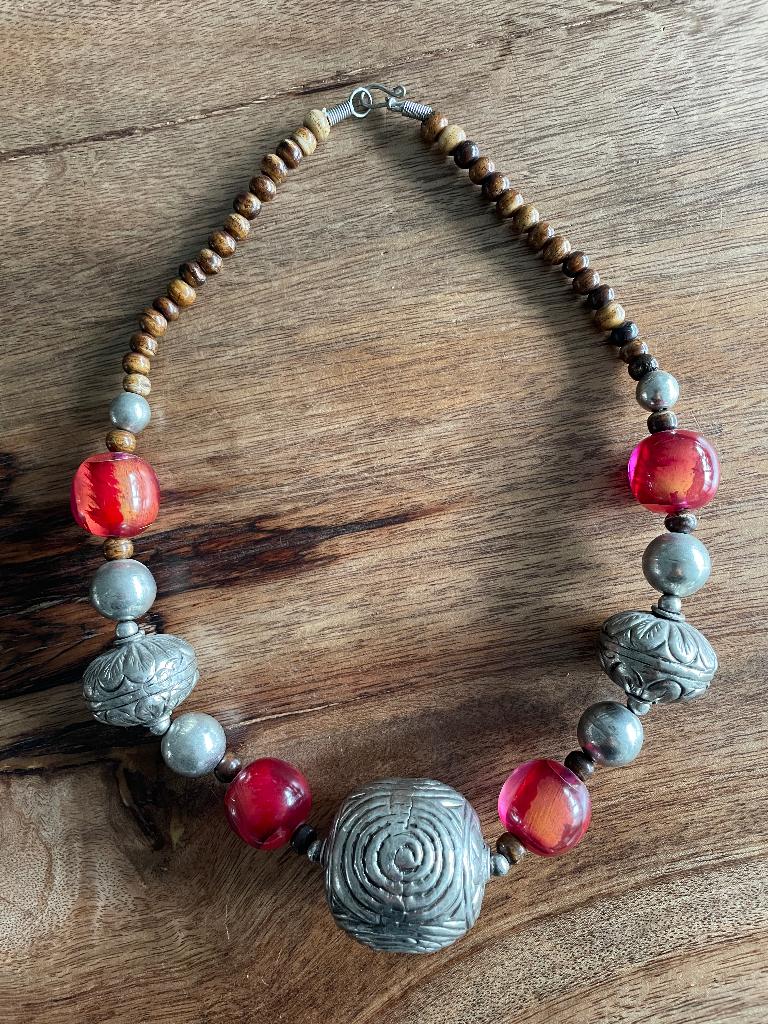 Mooie vintage statement ketting, tribal, hippie, boho stijl, Ophalen of Verzenden, Zo goed als nieuw, Overige materialen