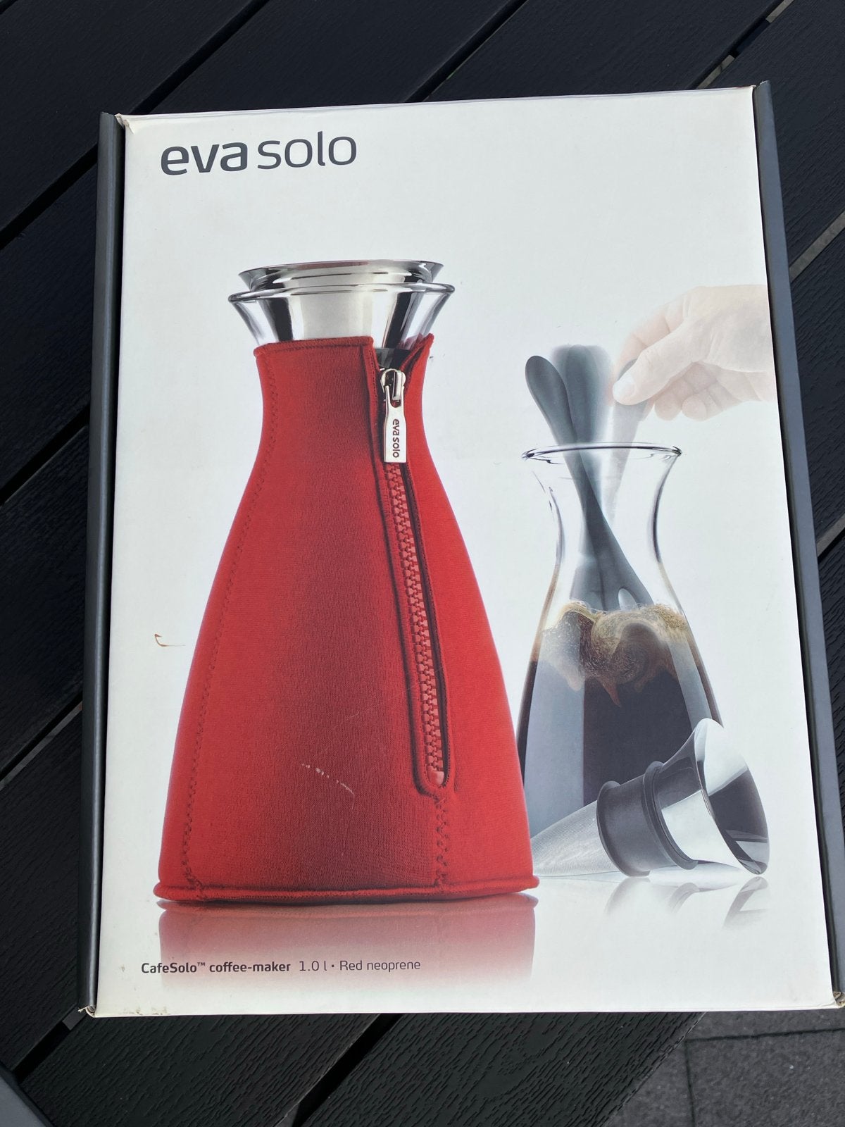 Eva Solo CafeSolo koffiezetapparaat 1.0L rood neopreen, Nieuw, Ophalen of Verzenden, Rood, Overige merken
