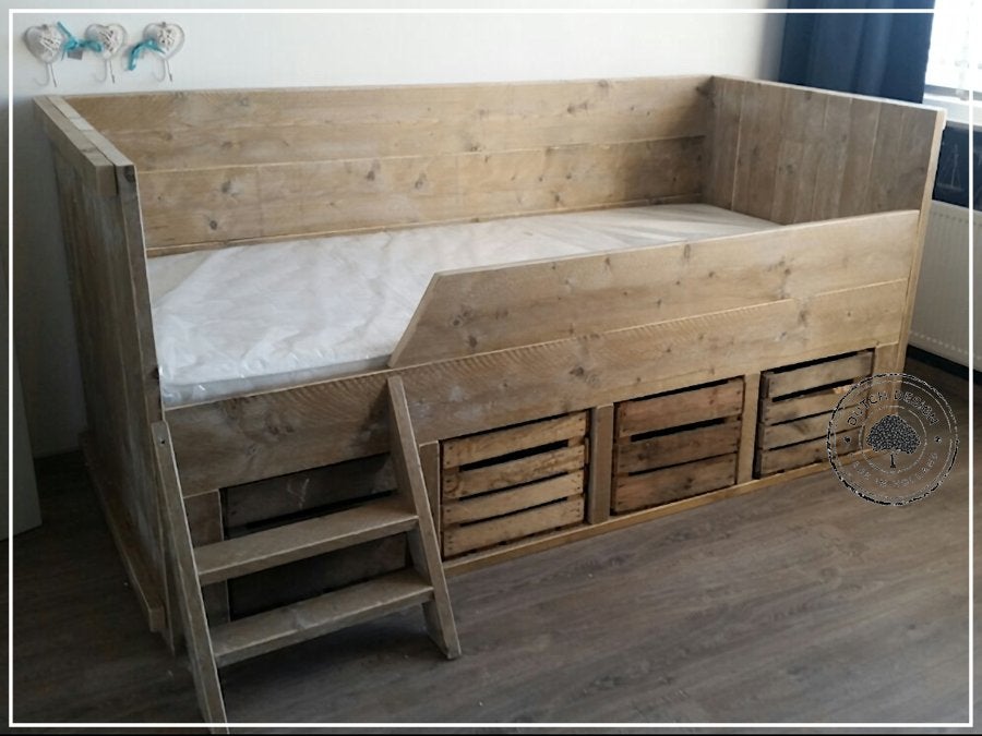 Mooi houten kinderbed, Kinderen en Baby's, Kinderkamer | Bedden, 70 tot 85 cm, Zo goed als nieuw, 160 tot 180 cm, Ophalen