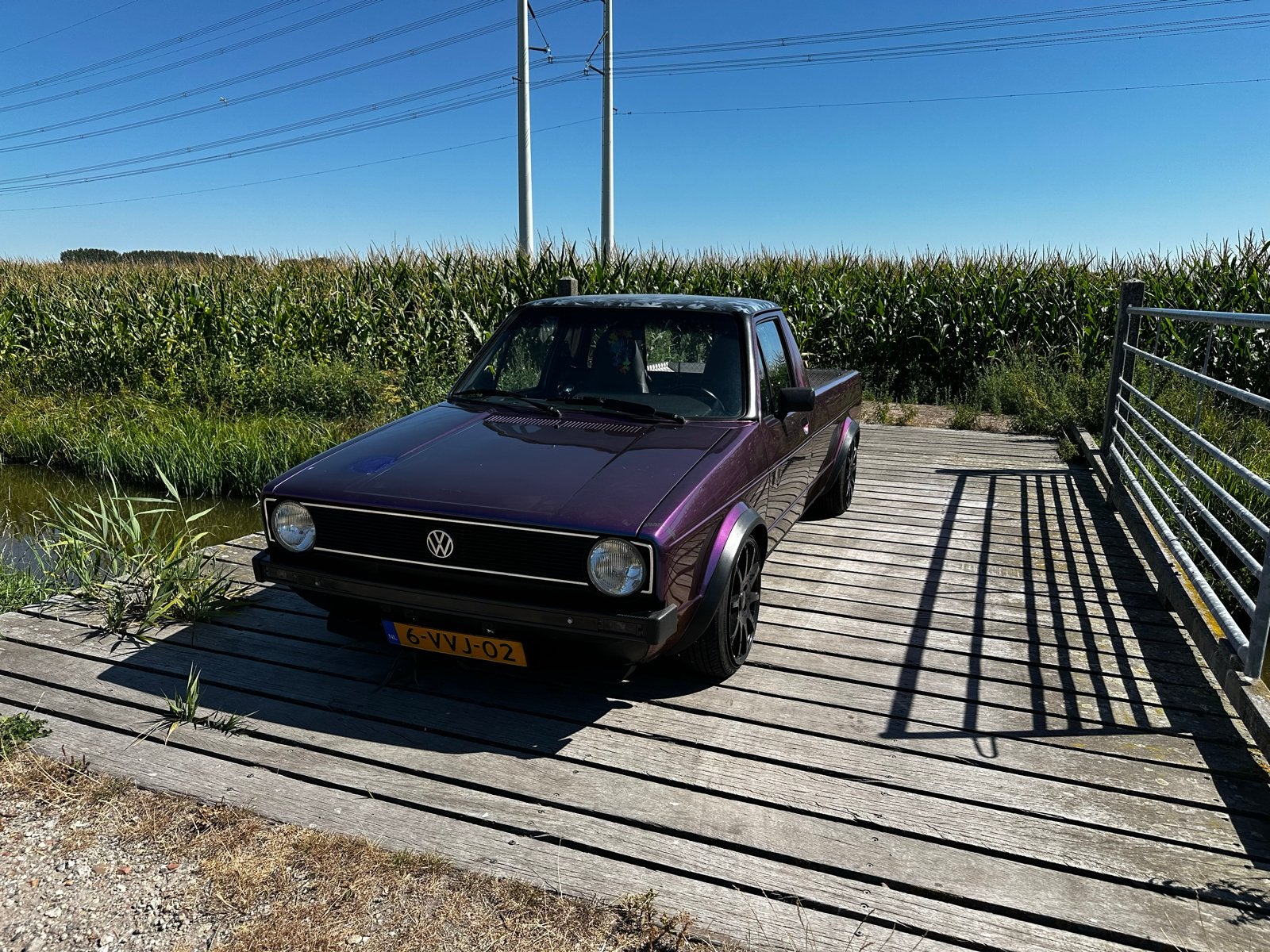 Volkswagen caddy mk1 benzine 1986 oldtimer, Auto's, Voorwielaandrijving, Zwart, Volkswagen, Leder