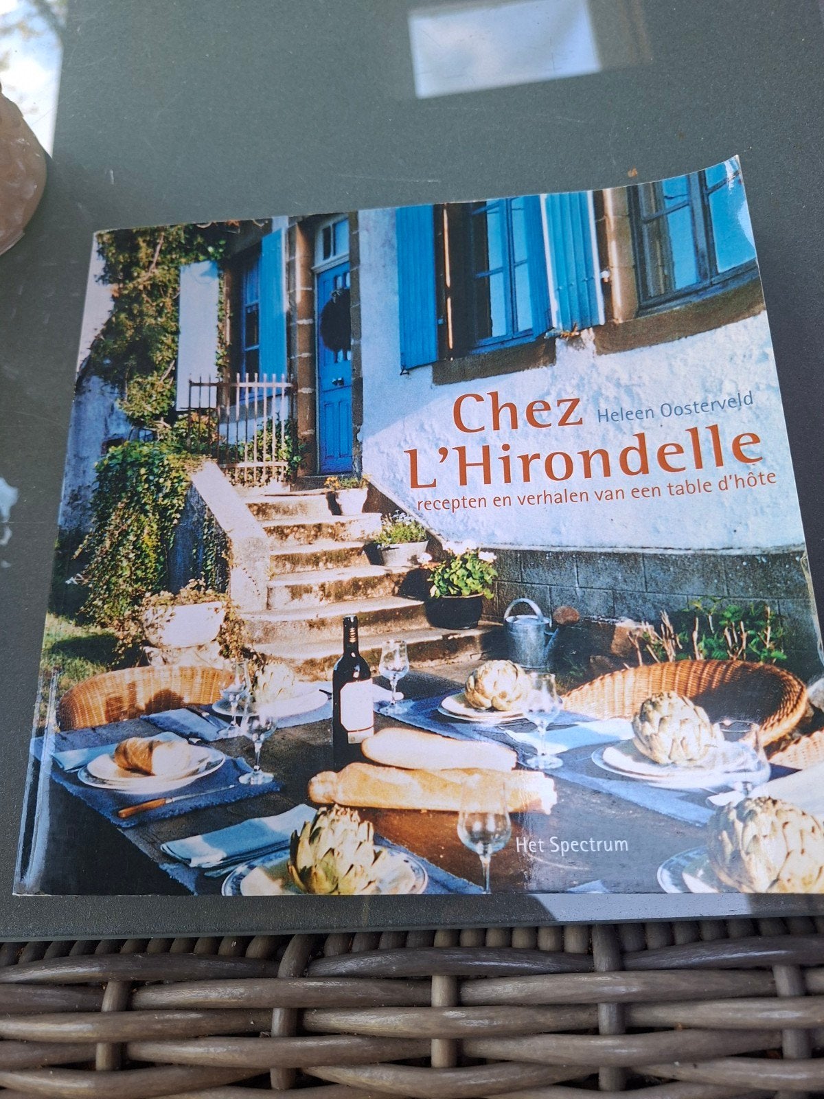 H. Oosterveld - Chez L'Hirondelle, Boeken, Italië, H. Oosterveld, Ophalen of Verzenden, Zo goed als nieuw