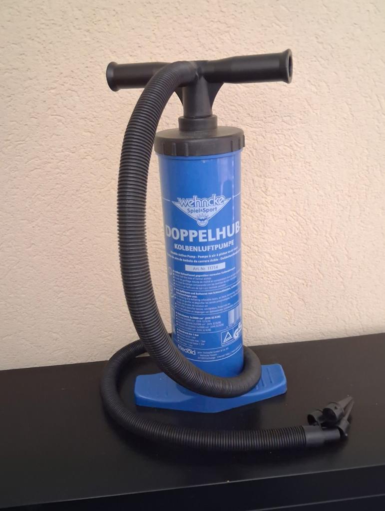 Handpomp voor luchtbed of bootje, Ophalen of Verzenden