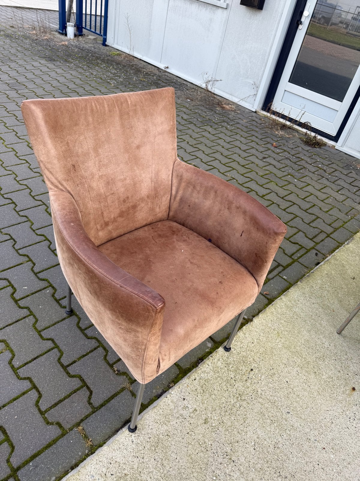 9 leren stoelen met gebruikerssporen, Huis en Inrichting, Ophalen, Gebruikt, Bruin, Leer