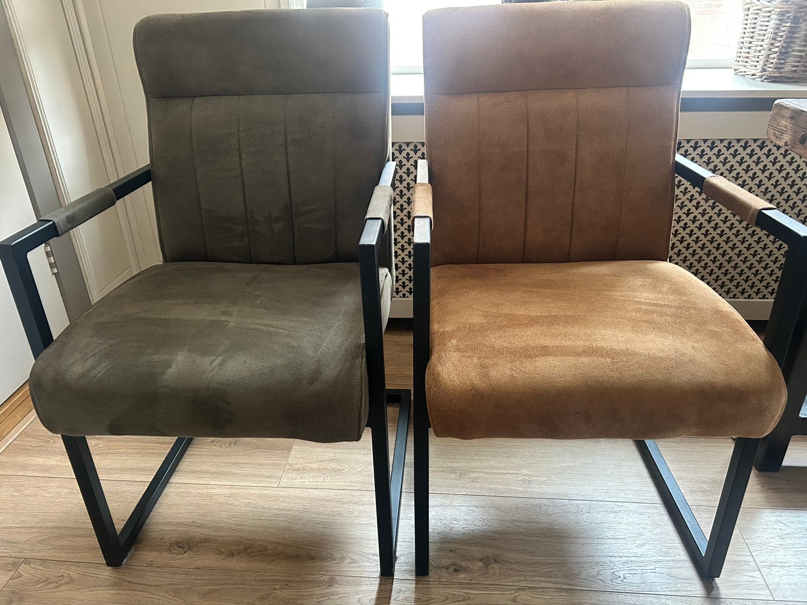 4  eetkamerstoelen - bruin en grijs/groen, Ophalen, Gebruikt, Bruin, Vier