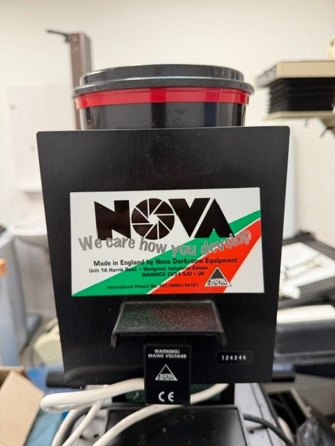 Nova film ontwikkel tank, Audio, Tv en Foto, Fotografie | Doka Toebehoren, Ophalen, Zo goed als nieuw, Overige merken, Ontwikkeltank