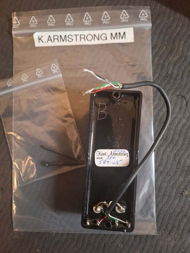 Kent Armstrong 5-snaar Musicman pickup in soapbar formaat, Ophalen of Verzenden, Nieuw, Elektrische basgitaar