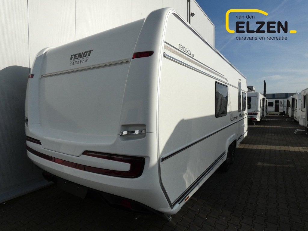 Fendt Tendenza 650 SFDW actie prijs, incl. opties, Caravans en Kamperen, Rondzit, 7 tot 8 meter, Bedrijf, Schokbreker