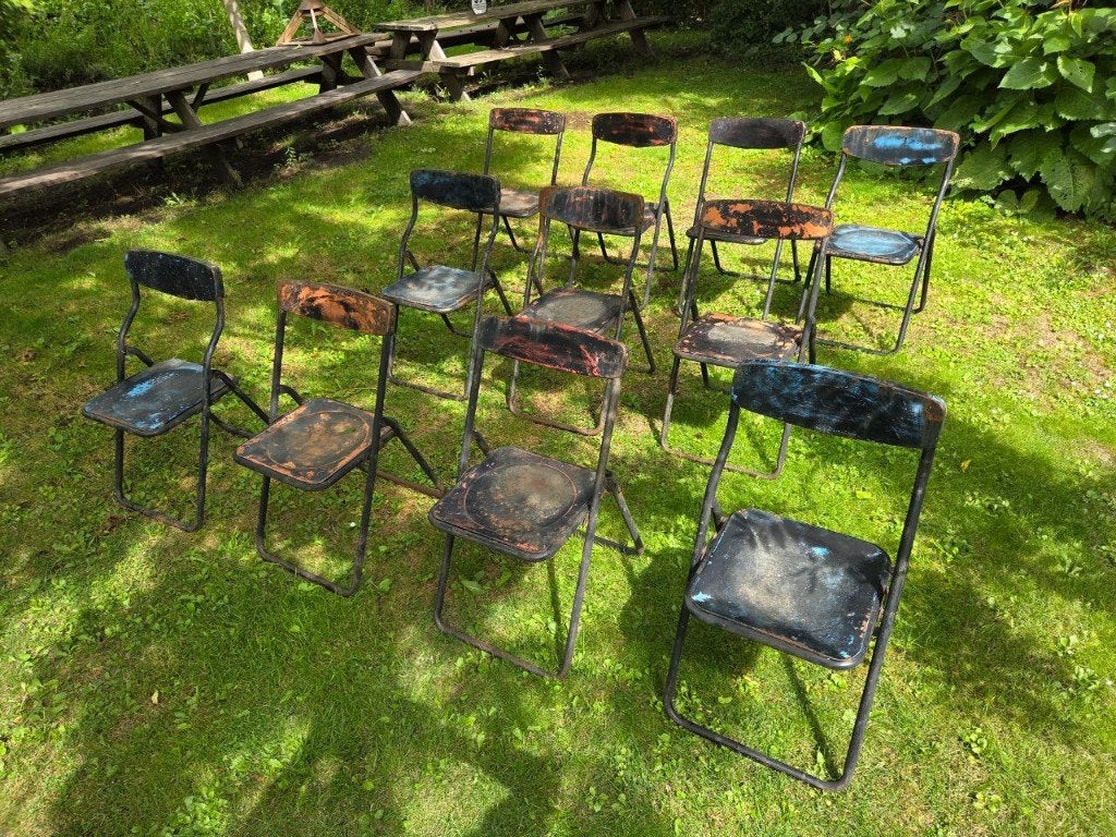 11 industriële metalen klapstoelen CONQUE KC-84, Ophalen