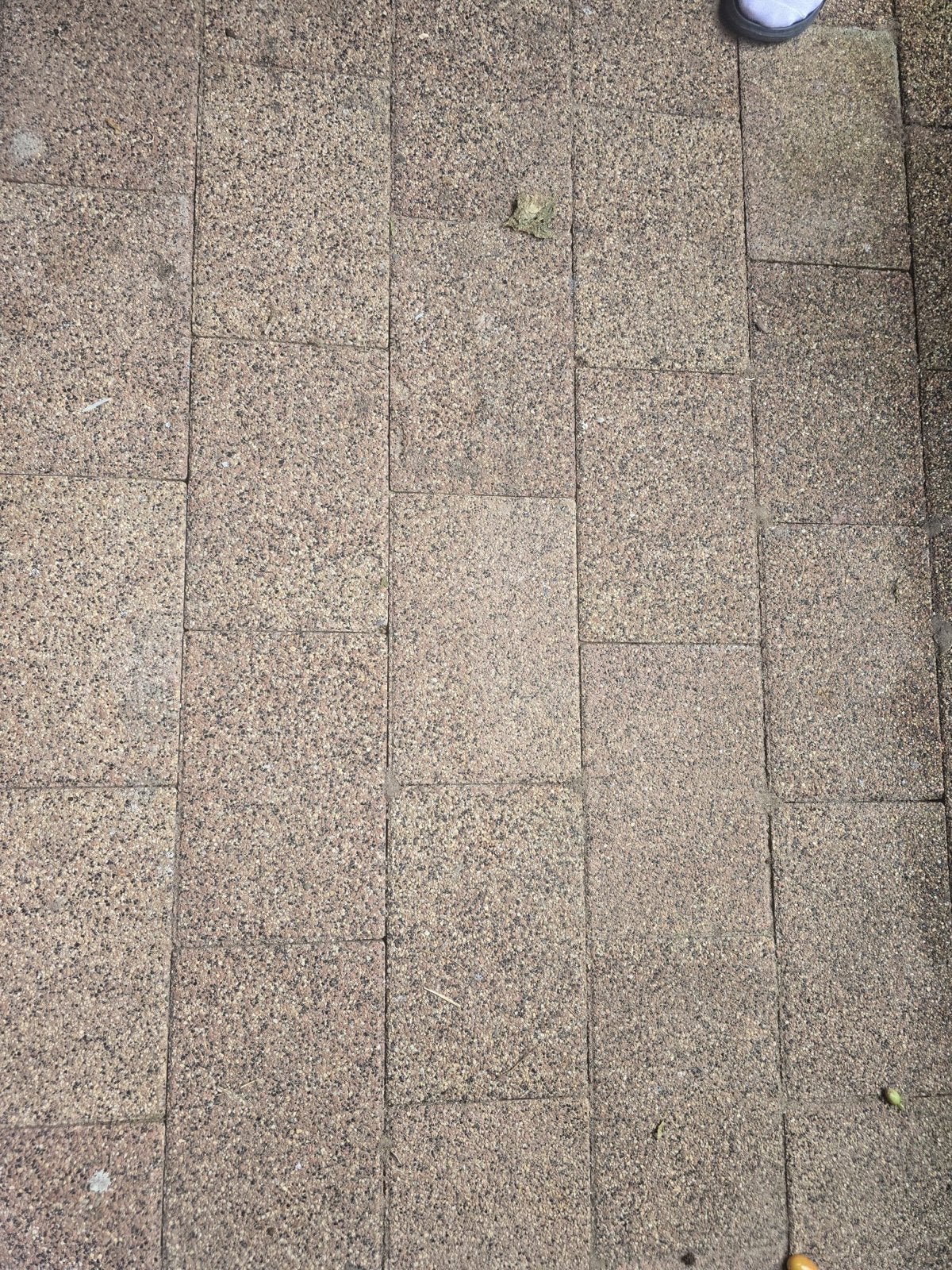 Gratis betontegels en klinkers voor tuin, Tuin en Terras, Gebruikt, Overige typen, Ophalen of Verzenden, Minder dan 5 m²