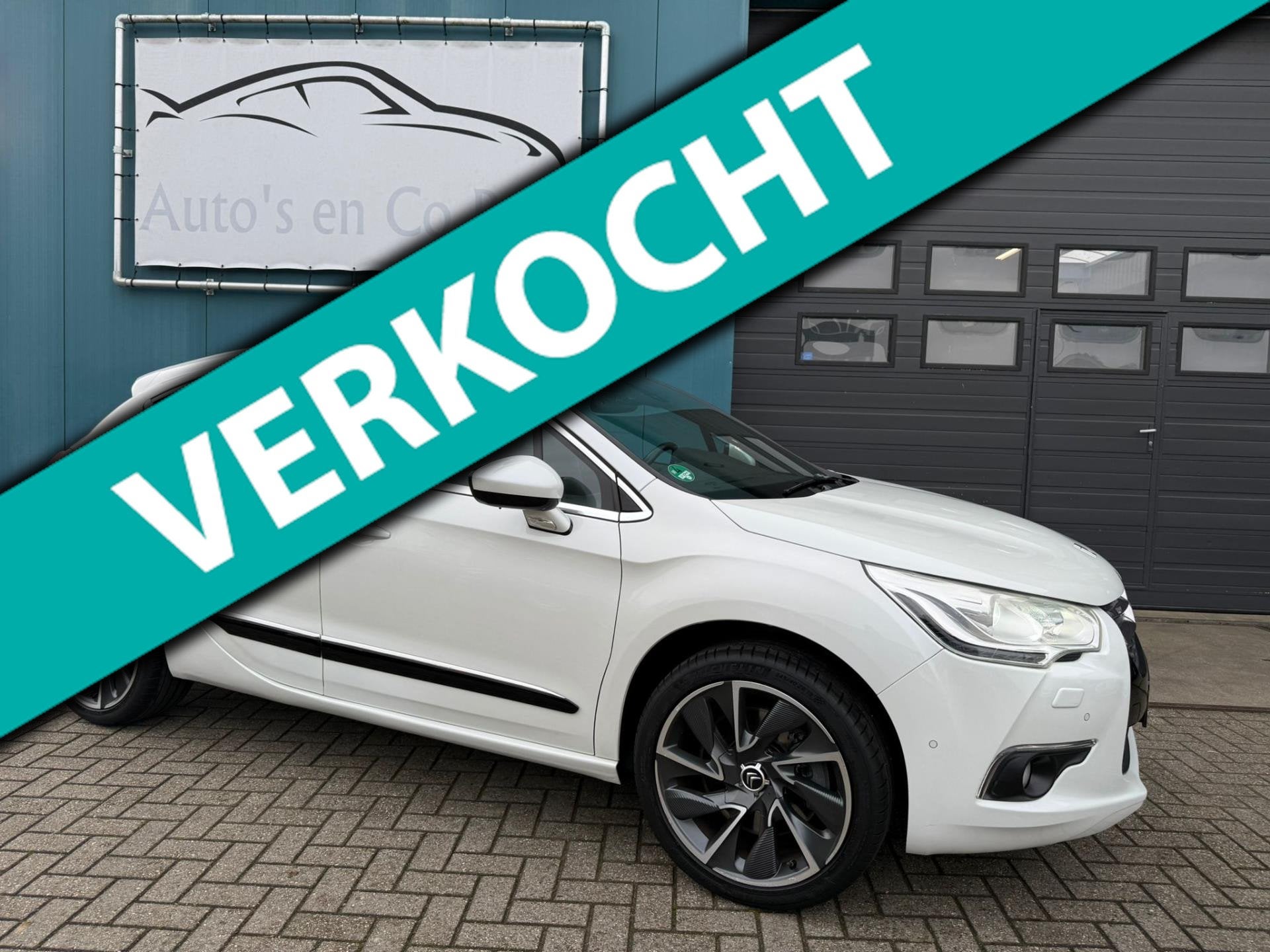 Citroen DS4 1.6 THP Sport Chic 200 pk Leder Massage Clima Cr, Euro 5, Zwart, 4 cilinders, Wit