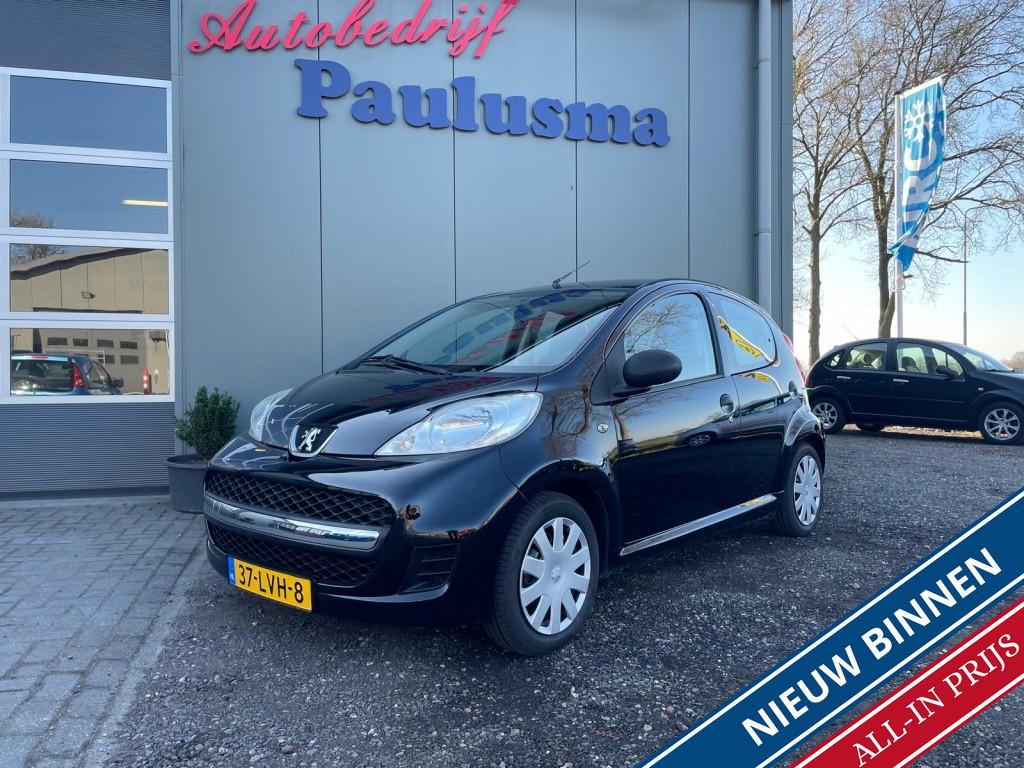 Peugeot 107 1.0-12V XR 5 dr aux/bluetooth (bj 2010), Auto's, Peugeot, Stof, Gebruikt, 4 stoelen, Origineel Nederlands