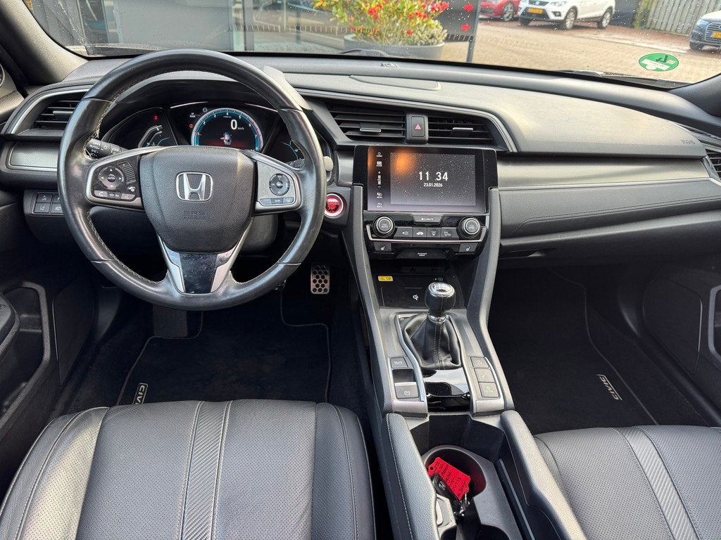 Honda Civic 5dr Civic 1.0 i-VTEC Elegance Black Edition, 12 maanden, Gebruikt, Euro 6, Handgeschakeld