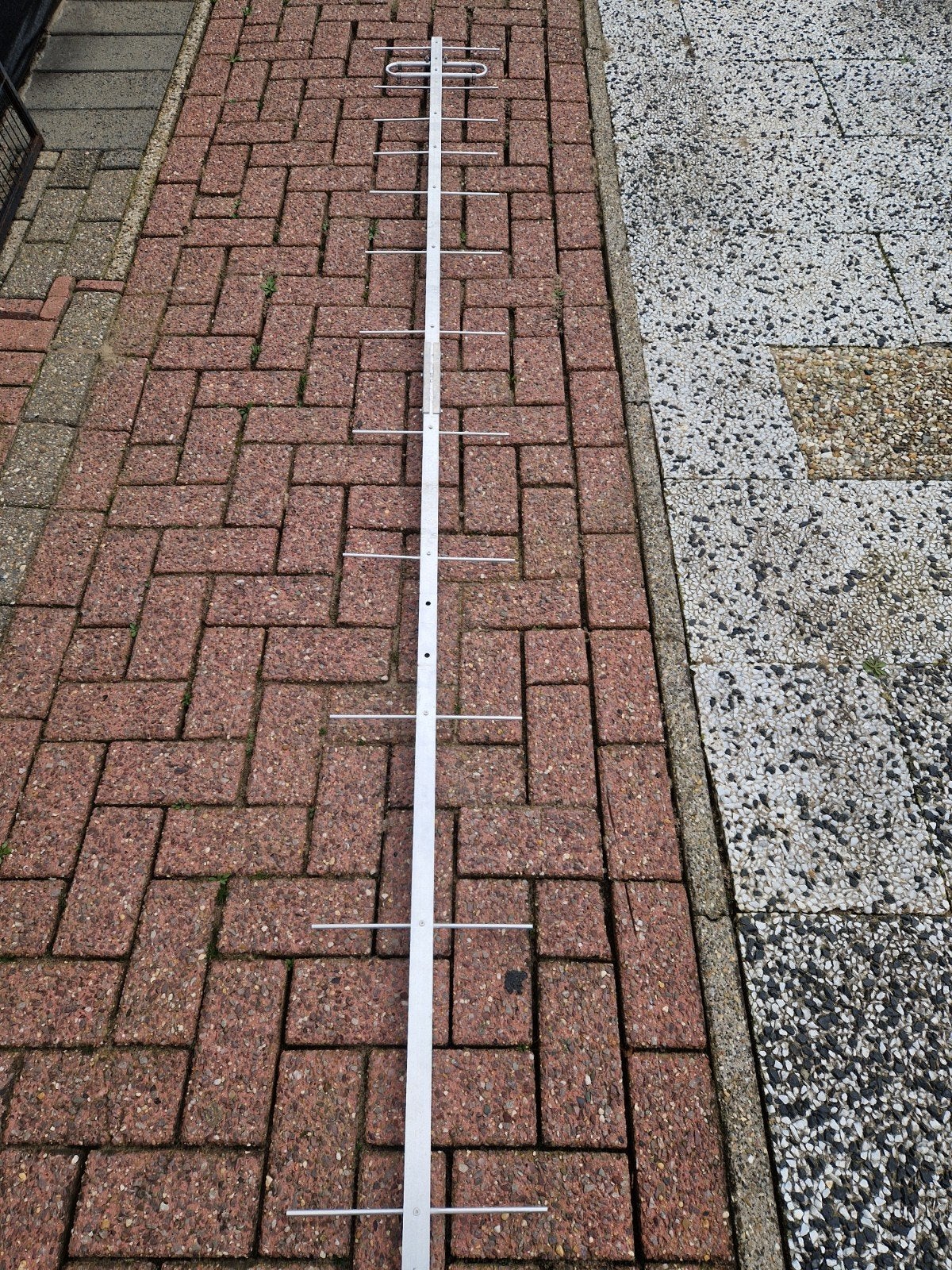 EAntenna 432LFA 18 ELEMENTS 70CM UHF YAGI ANTENNE, Ophalen, Zo goed als nieuw, Antenne