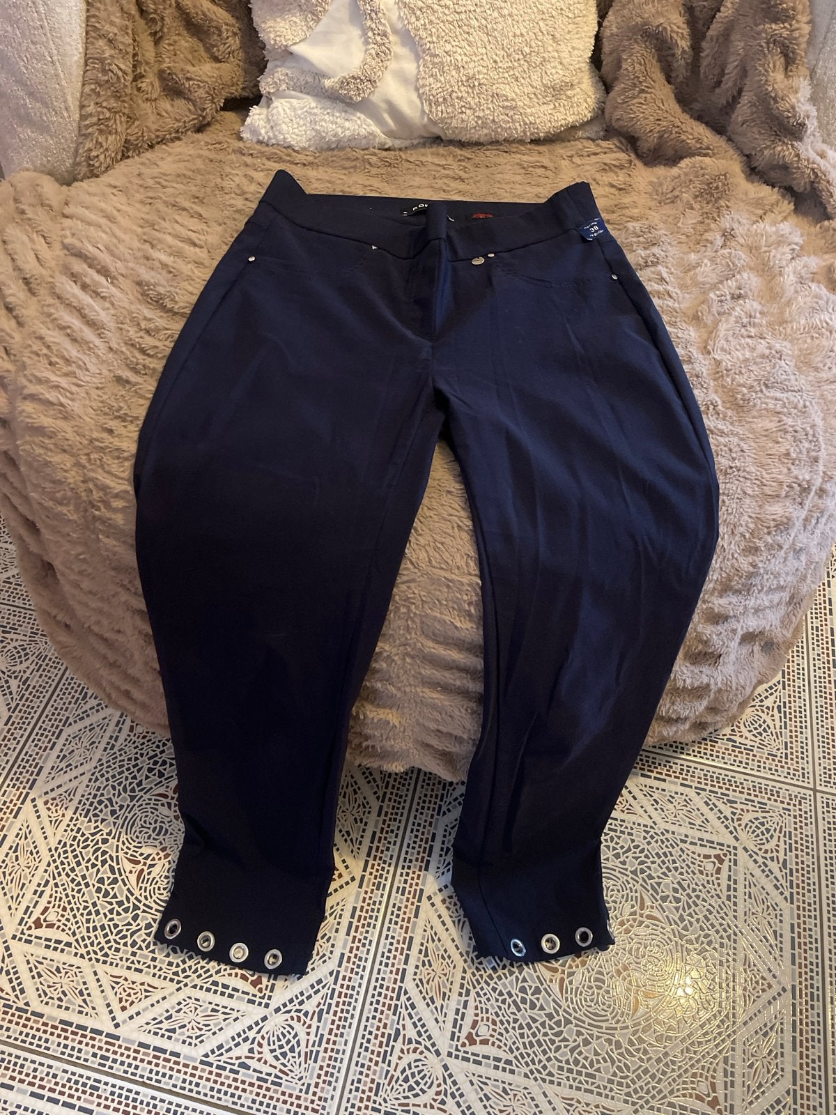 Robell Damesbroek Maat 38 - Donkerblauw met ringdetails, Maat 38/40 (M), Blauw, Ophalen of Verzenden, Zo goed als nieuw