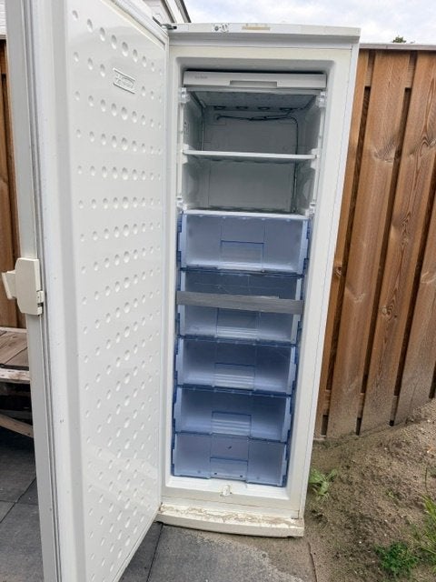 Beko F6250-HC Vrieskast Diepvrieskast Vriezer, Gebruikt, Minder dan 60 cm, 160 cm of meer, Vrijstaand