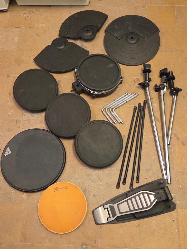 Elektronisch drumstel onderdelen - Roland, Ophalen, Gebruikt, Roland, Elektronisch