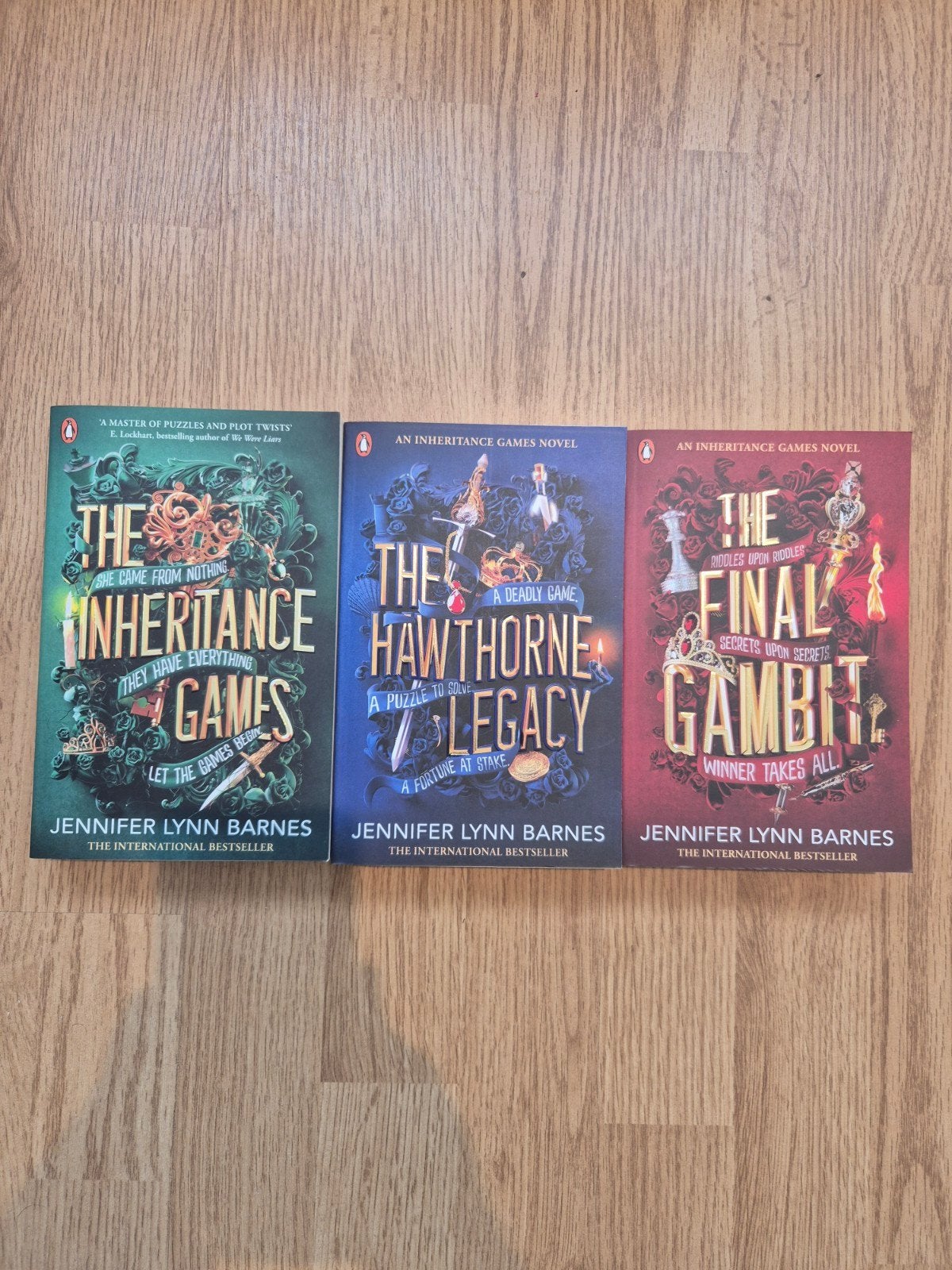 The Inheritance Games Trilogie - Jennifer Lynn Barnes, Boeken, Ophalen of Verzenden, Zo goed als nieuw, Jennifer Lynn Barnes, Europa overig