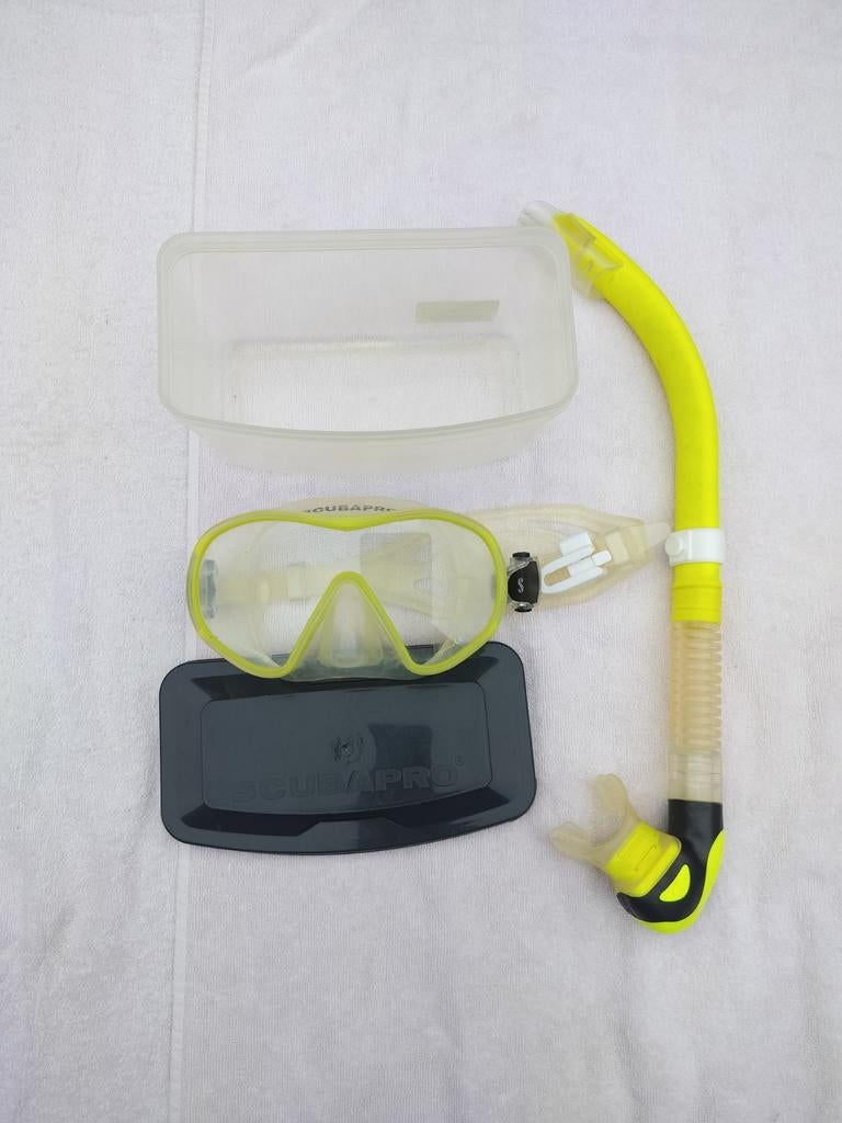 Gele snorkelset met masker en snorkel, Ophalen of Verzenden