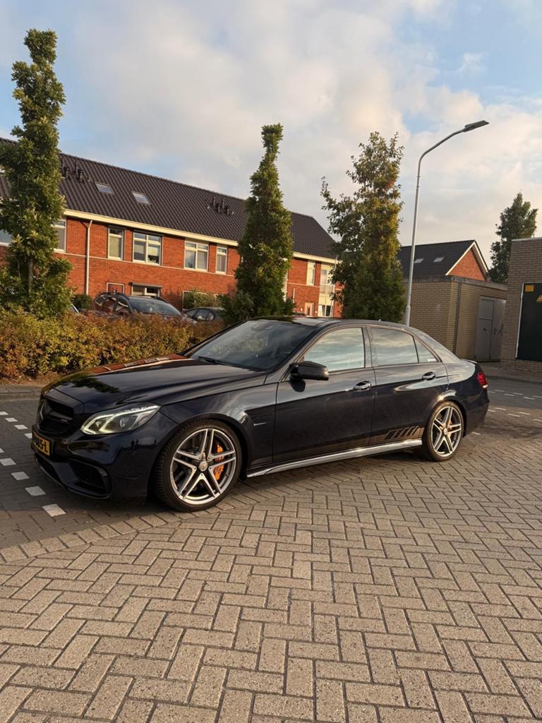 Mercedes-Benz E-Klasse 5.5 E63s, Automaat, 5461 cc, Achterwielaandrijving, 8 cilinders