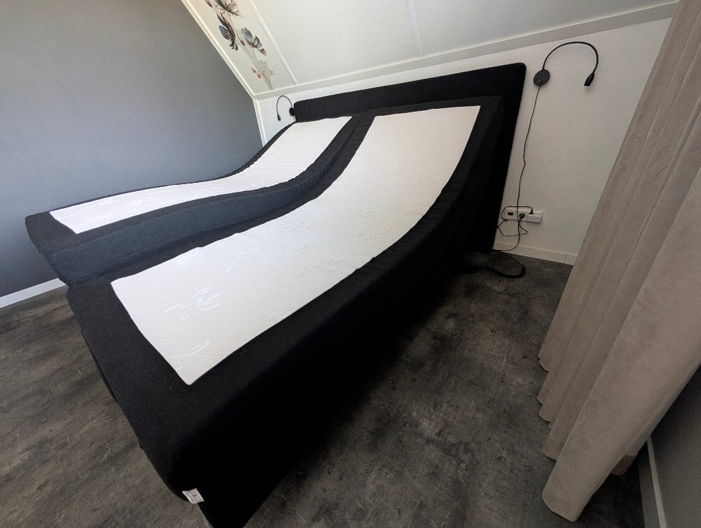 Swiss Sense boxspring 210 cm. x 180 cm., Ophalen, Gebruikt, Tweepersoons, 180 cm