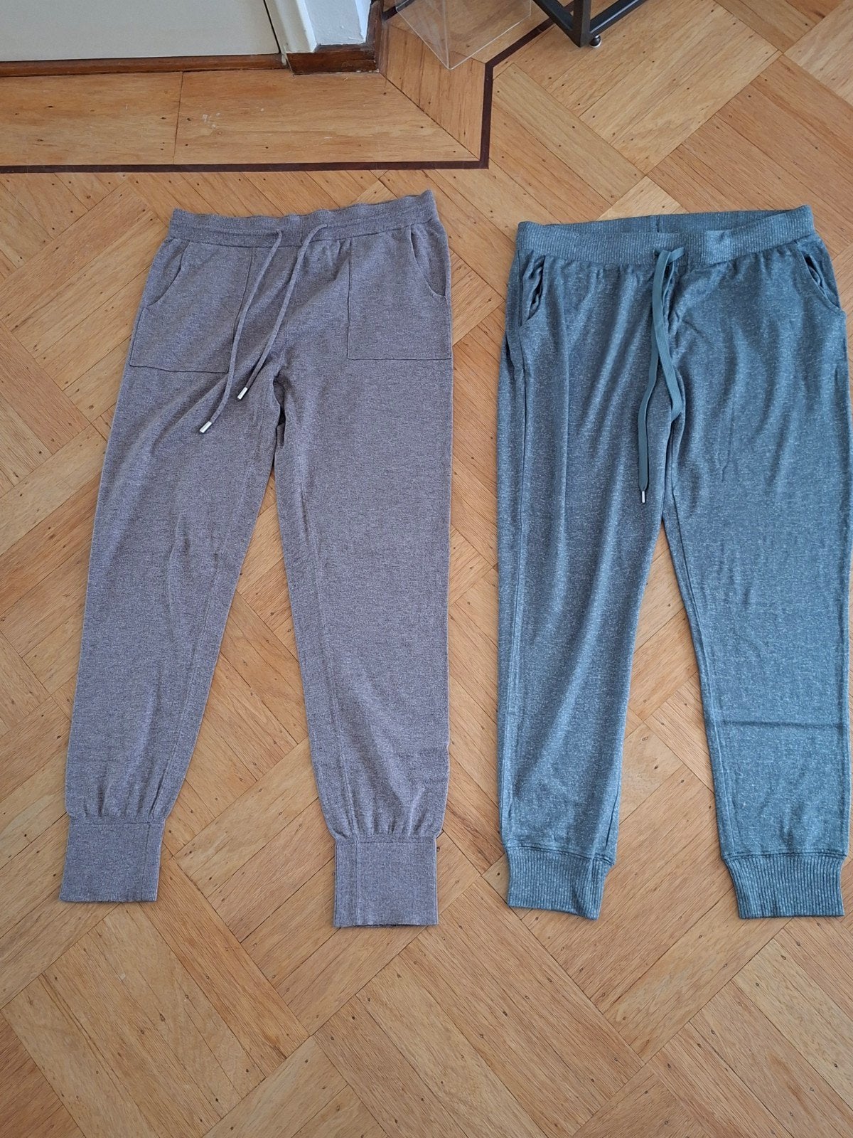 Hema 2x Joggingbroek Maat L Grijs, Kleding | Dames, Maat 42/44 (L), Ophalen of Verzenden, Zo goed als nieuw, Hema
