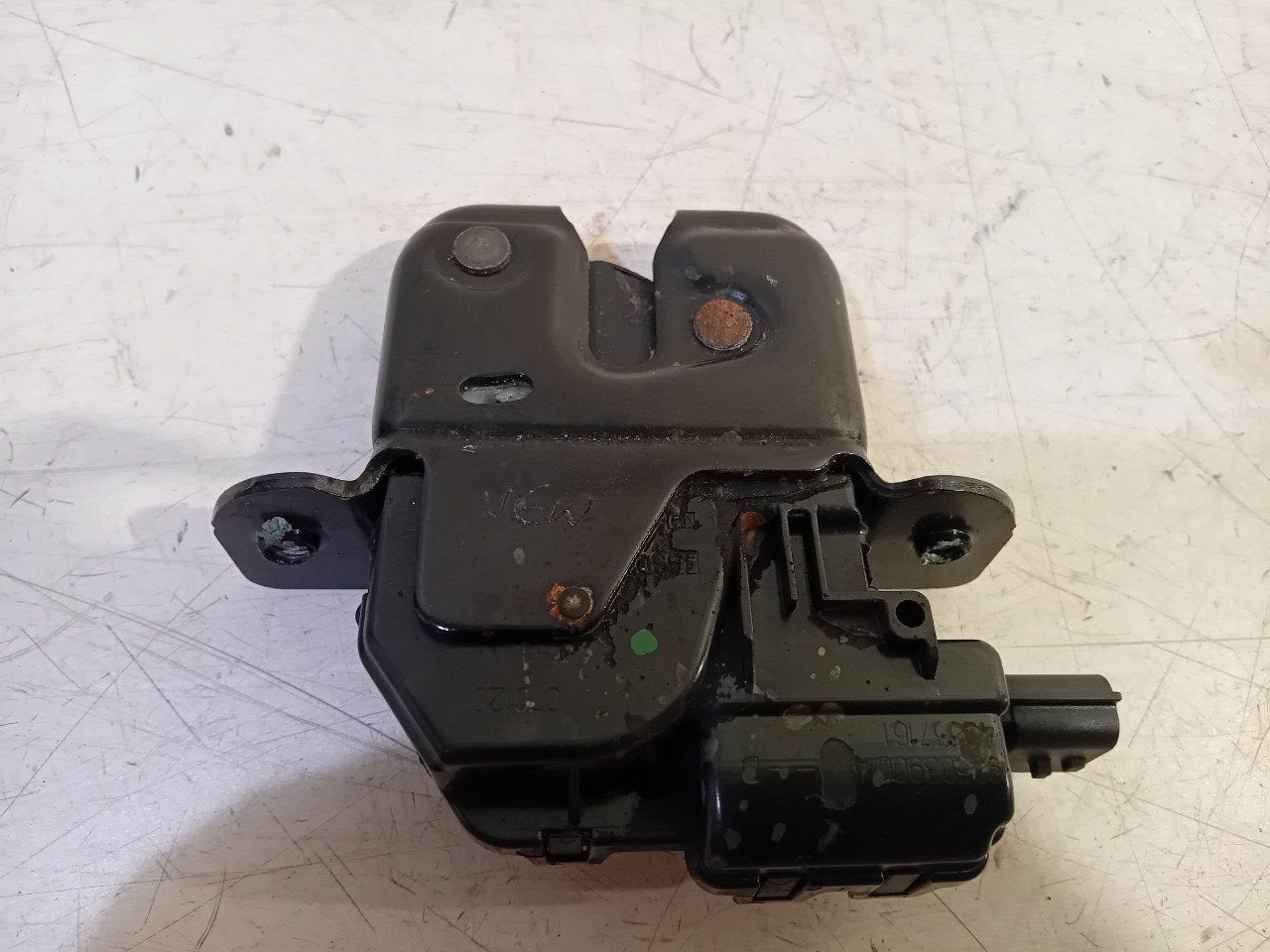 Slot mechaniek kofferdeksel achterklep elektrisch Renault Mé, Auto-onderdelen, Onderdelen@venauto.nl, Van der Ven Autorecycling B.V.