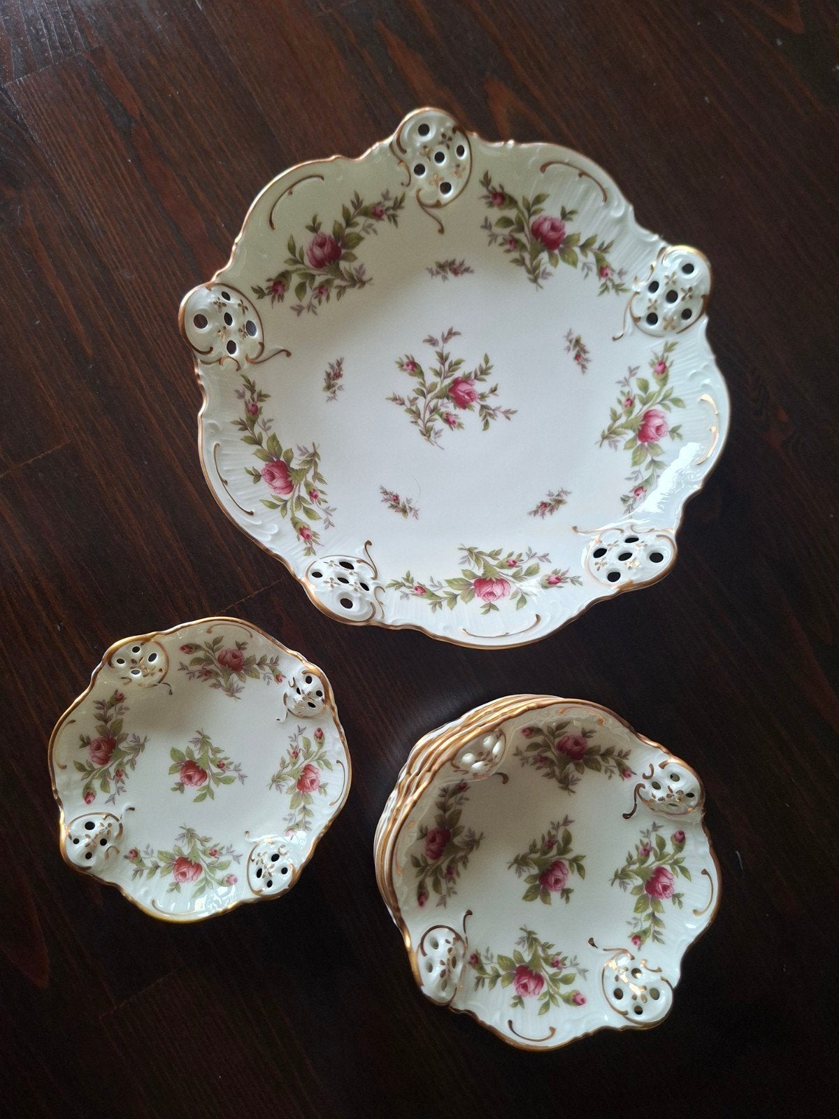 Rosenthal Moliere Moosrose Schalen Set - 1 grote, 8 kleine, Antiek en Kunst, Ophalen