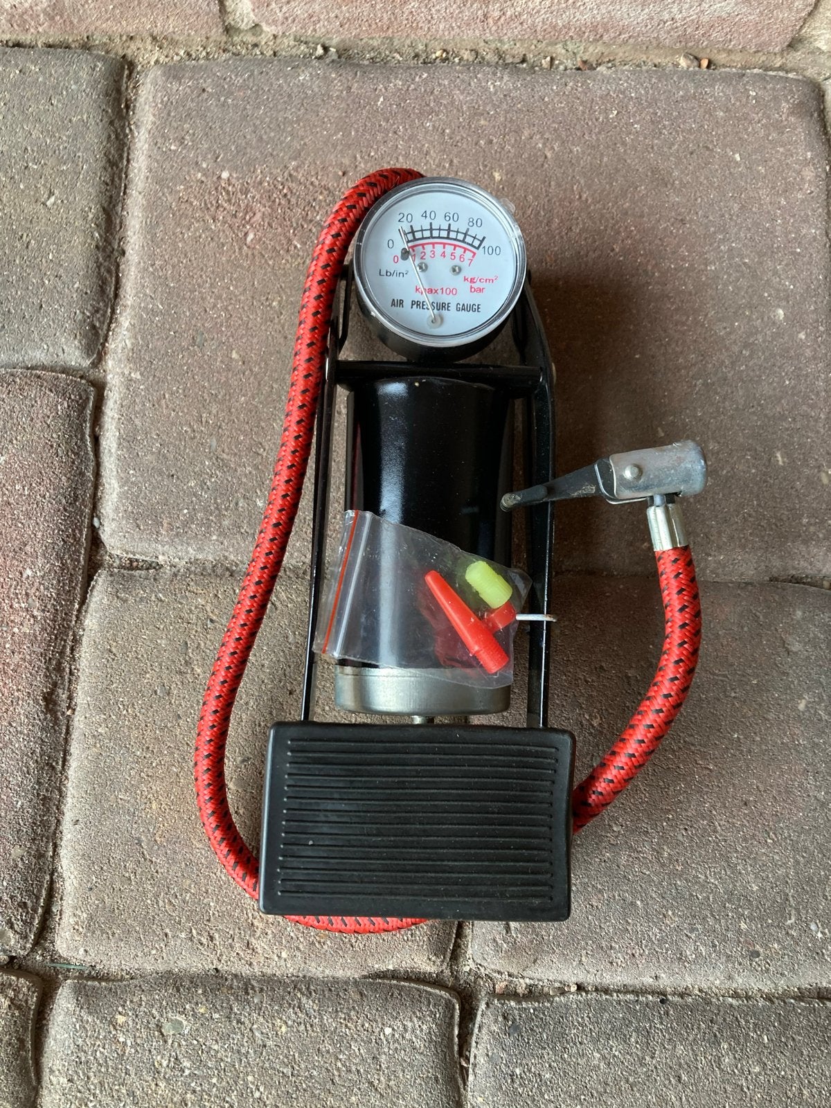 Voetpomp met manometer - Handige fietspomp, Fietsen en Brommers, Fietsaccessoires | Fietspompen, Gebruikt, Drukmeter, Ophalen of Verzenden