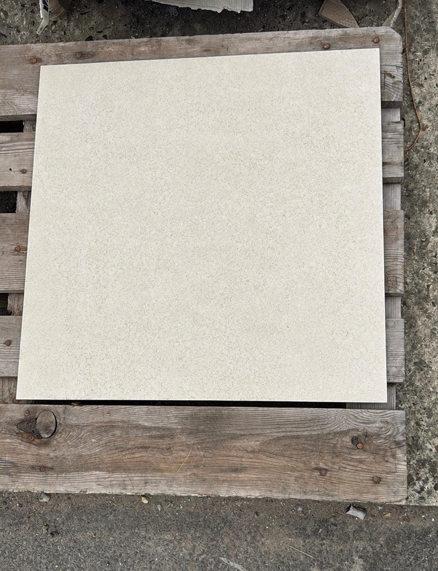 6x Badkamertegels keramiek creme/beige 60x60cm, Ophalen, Zo goed als nieuw