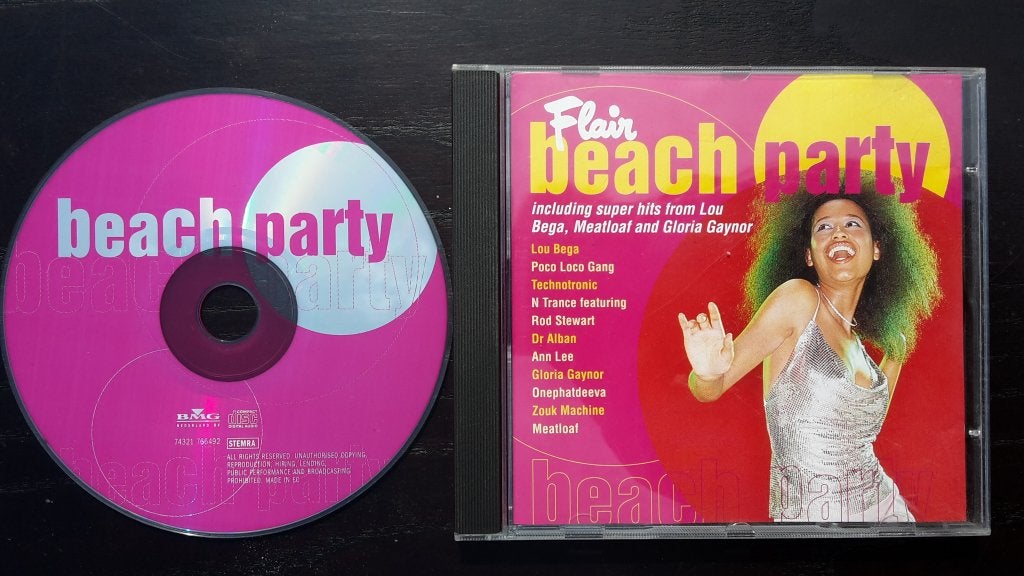 CD - Flair Beach Party - Dance Pop 90s Verzamelalbum, Ophalen of Verzenden, Zo goed als nieuw, Pop, Verzamelalbum