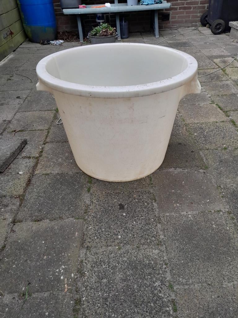 Aasvis / paling emmer, Ophalen, Gebruikt