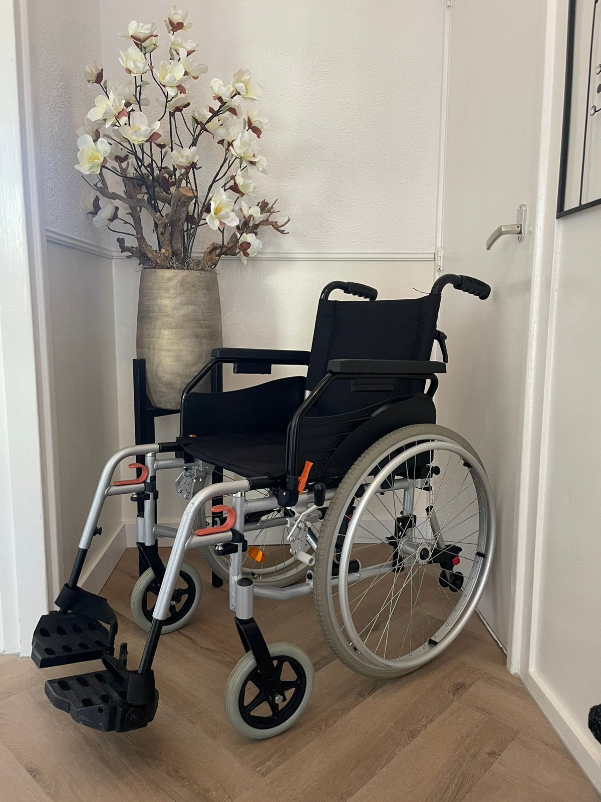 Rolstoel - Zeer nette staat - Inklapbaar, Diversen, Rolstoelen, Gebruikt, Handbewogen rolstoel, Inklapbaar, Ophalen