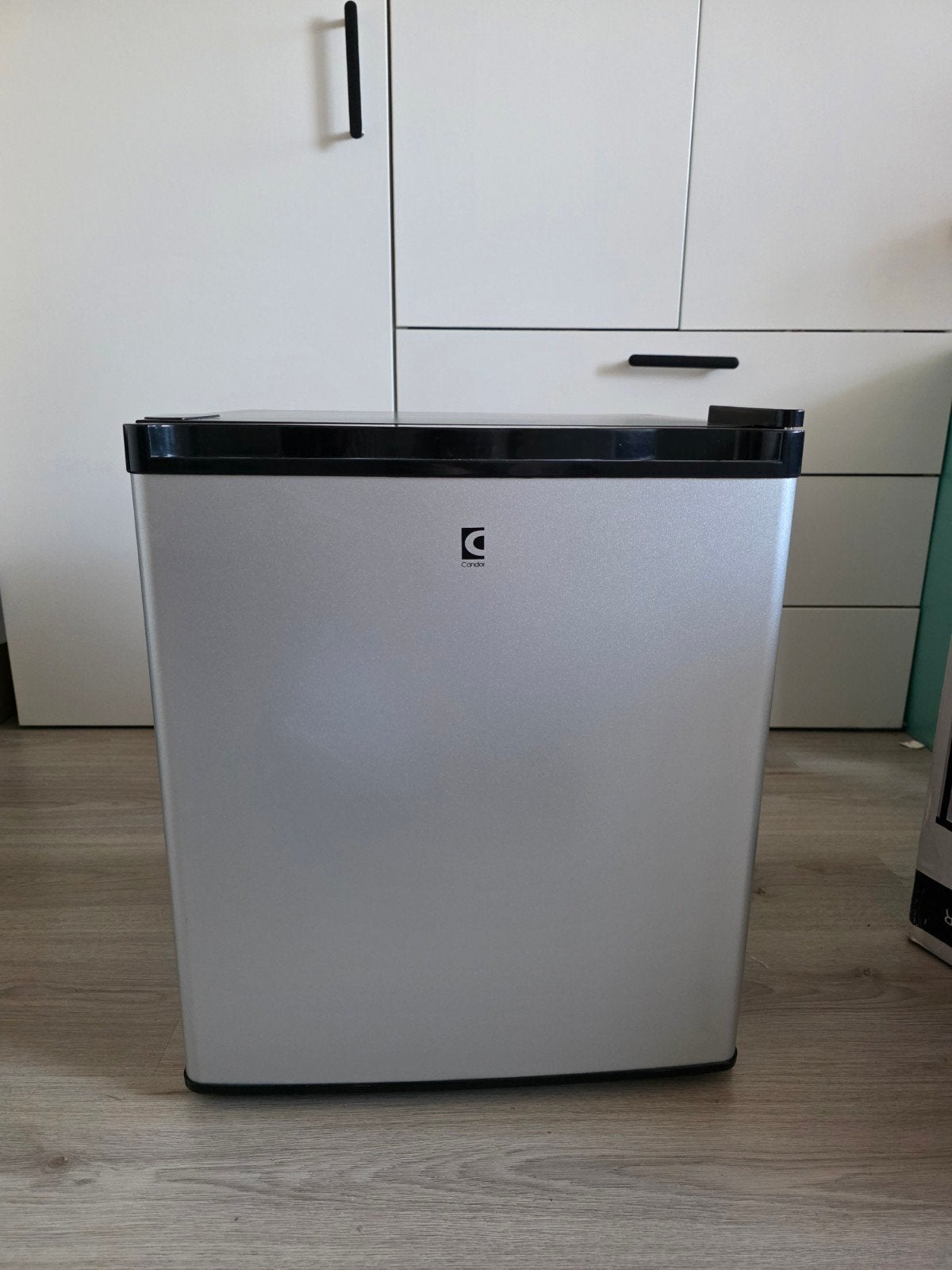 Koelkast 38 liter Thermo-elektrische koeler koelkast, Ophalen, Zonder vriesvak, Minder dan 85 cm, Minder dan 75 liter