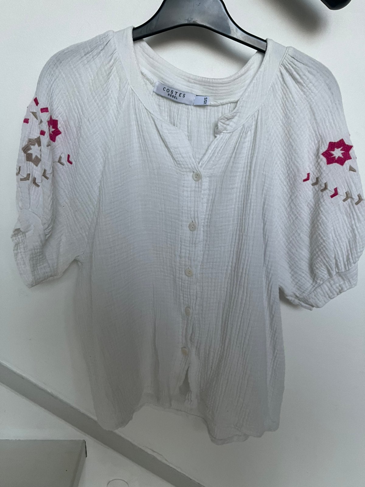 Witte top Costes, Kleding | Dames, Wit, Ophalen of Verzenden, Zo goed als nieuw, Korte mouw