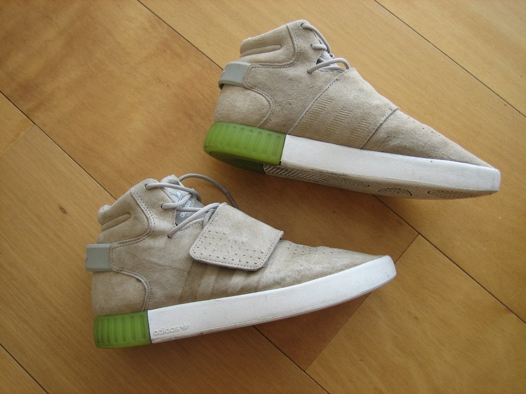 Zeer mooie naturel suede sneakers ADIDAS TUBULAR 39 snazzeys, Kleding | Dames, Adidas, Beige, Nieuw, Ophalen of Verzenden