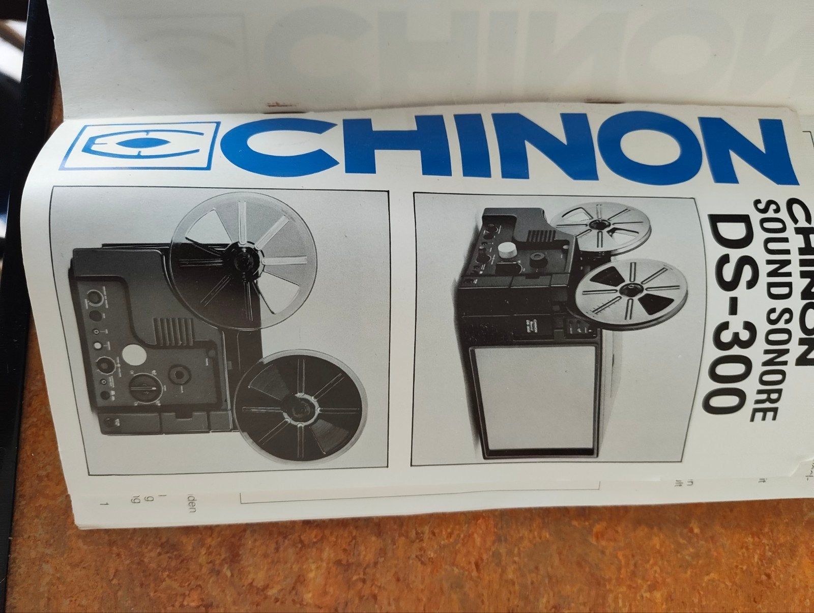 Chinon Sound DS-300 Super 8 projector met scherm, Ophalen, Gebruikt, Met scherm