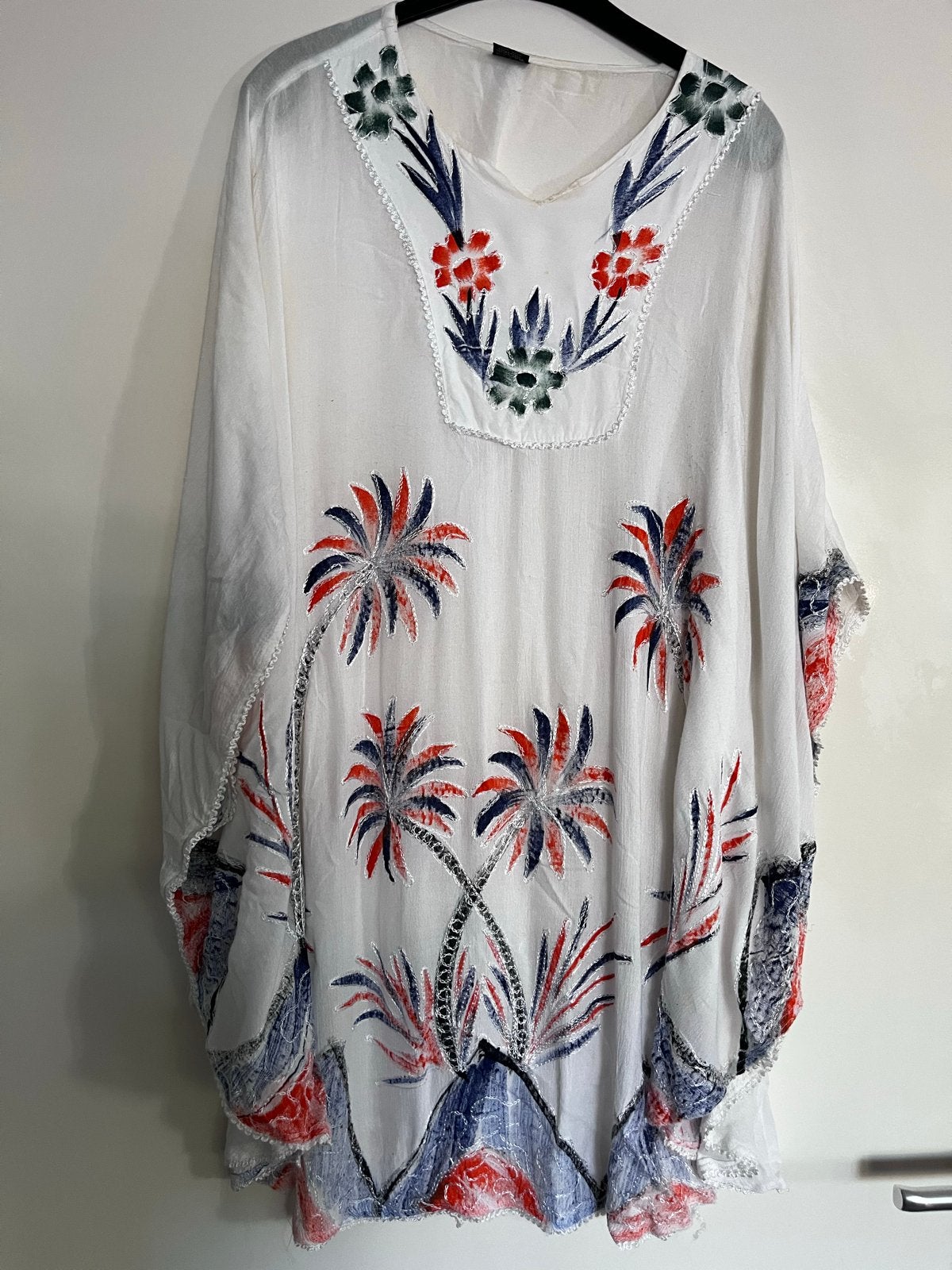 Witte katoenen tuniek met motief uit India - One Size, Ophalen of Verzenden, Zo goed als nieuw, Maat 38/40 (M), Wit