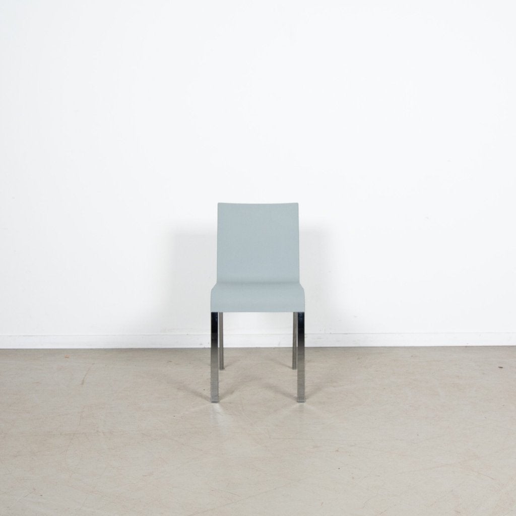 1x Vitra .03 Stoel Grijs Kunststof (Niet Stapelbaar) - Chroo, Huis en Inrichting, Stoelen, Niet ingevuld, Zo goed als nieuw, Niet ingevuld
