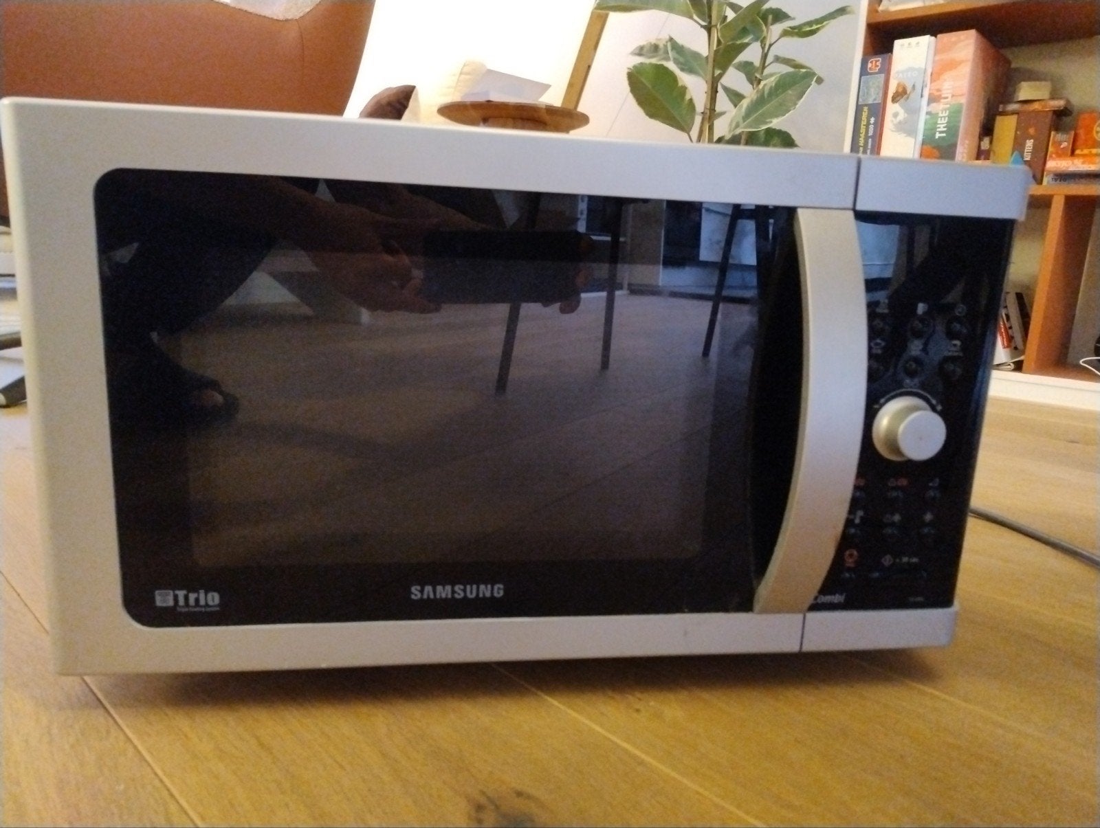 Samsung combimagnetron CE1000 Triple Heating System, Combimagnetron, Hete lucht, Ophalen of Verzenden, Zo goed als nieuw