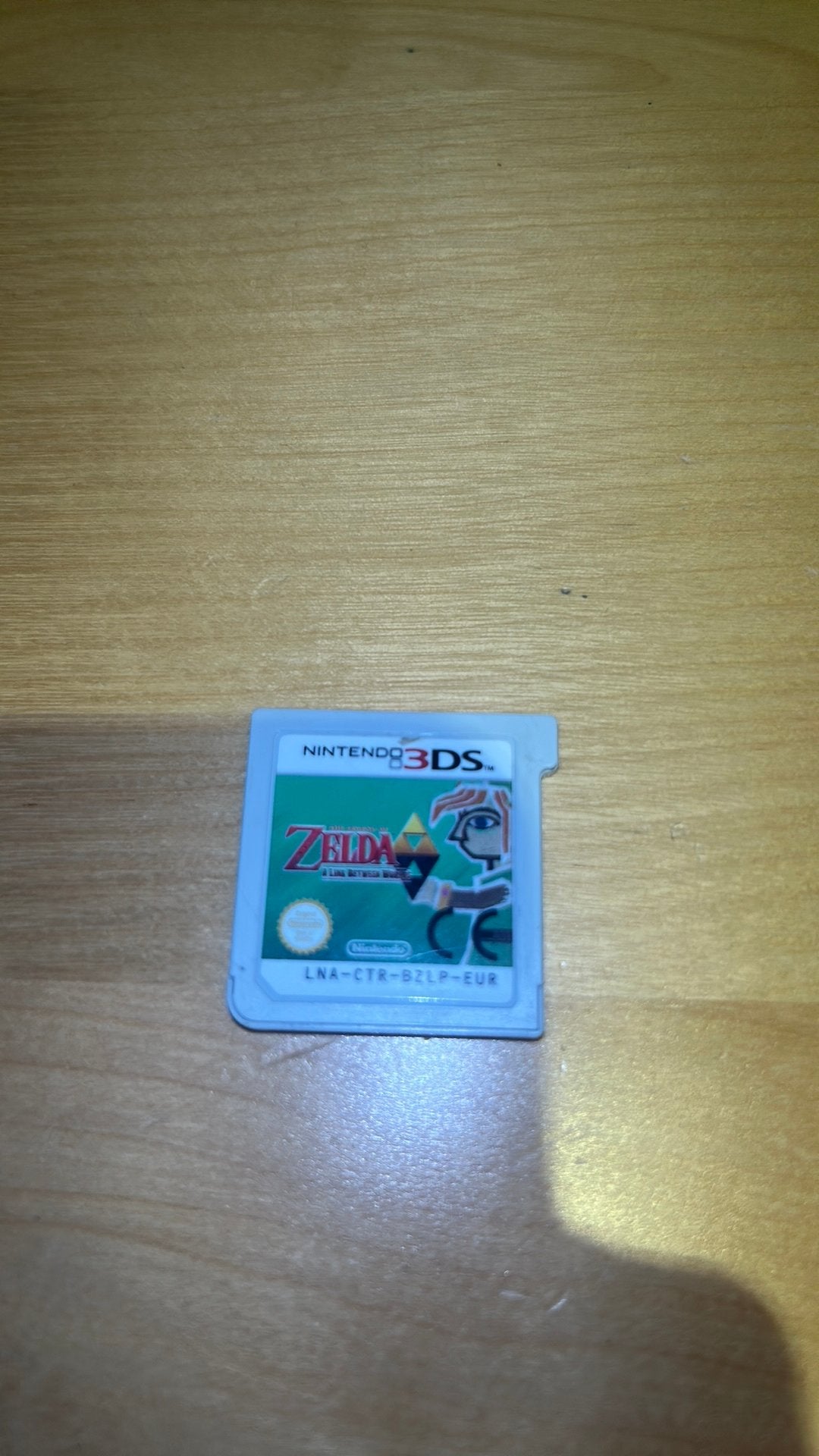 Zelda a link between worlds 3DS spelletje, Avontuur en Actie, 1 speler, Ophalen of Verzenden, Zo goed als nieuw
