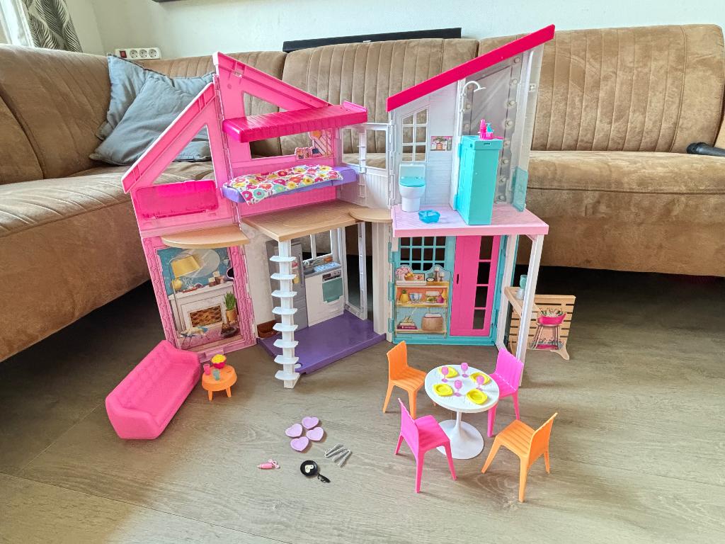 Barbie Huis (incl. accessoires), Ophalen, Gebruikt, Poppenhuis
