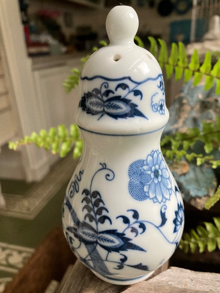 Zoutvaatje/Pepervaatje Blauw Uienpatroon Porselein, Antiek en Kunst, Curiosa en Brocante, Ophalen of Verzenden