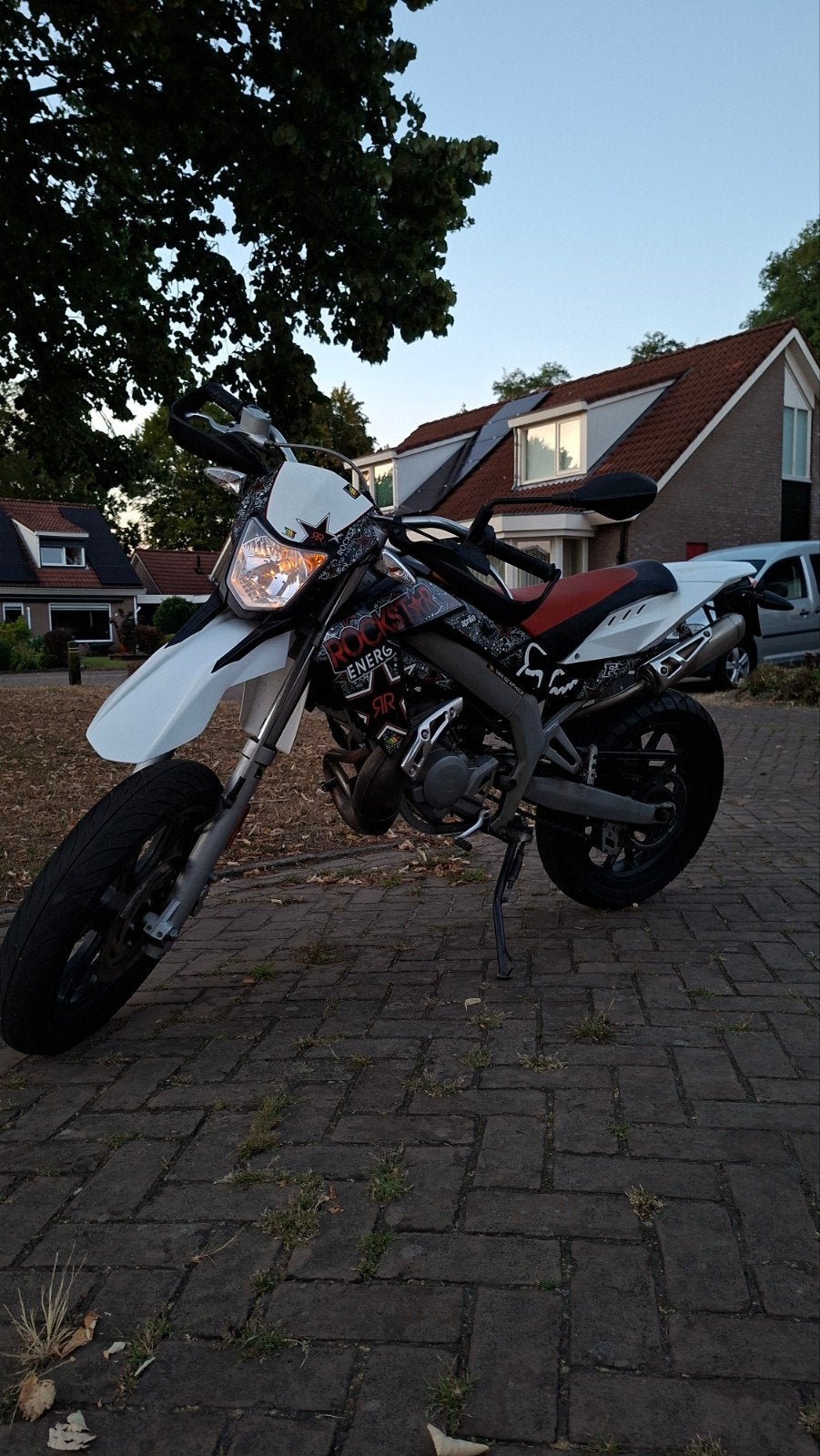 Aprilia SX50 2017 Rockstar Editie, 6 versnellingen, Gebruikt, Maximaal 45 km/u, 49 cc