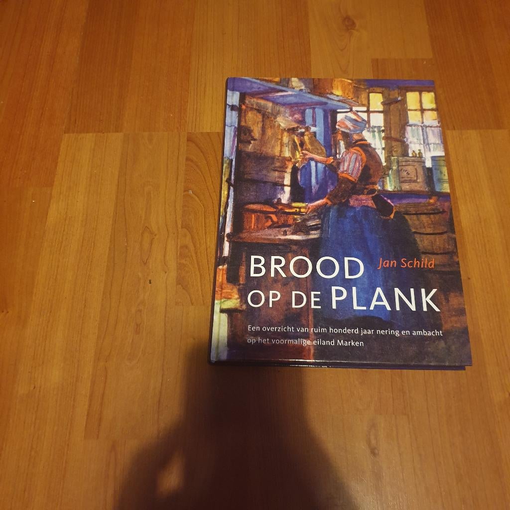 Brood op de plank  Marken, Ophalen of Verzenden, Zo goed als nieuw, Jan Schild